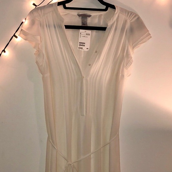 H&M Spring Dress - Picture 4 of 8